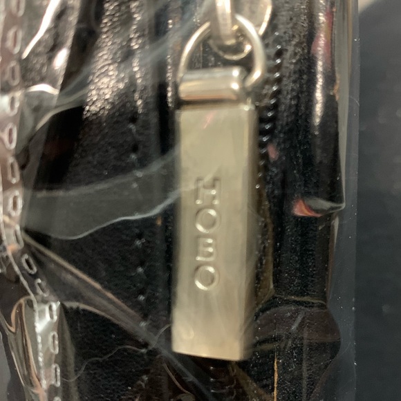 HOBO Multifunction Crossbody Bag - Picture 15 of 15